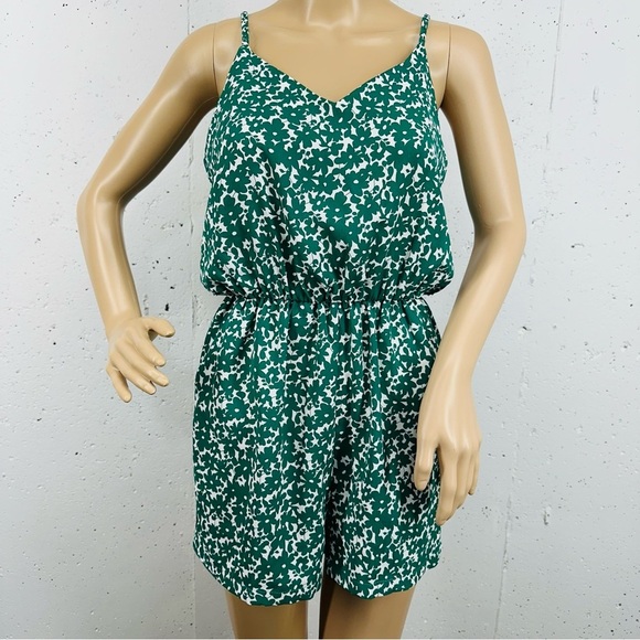 YCOO Paris size XS White & Green Floral Romper with pockets - Picture 1 of 13